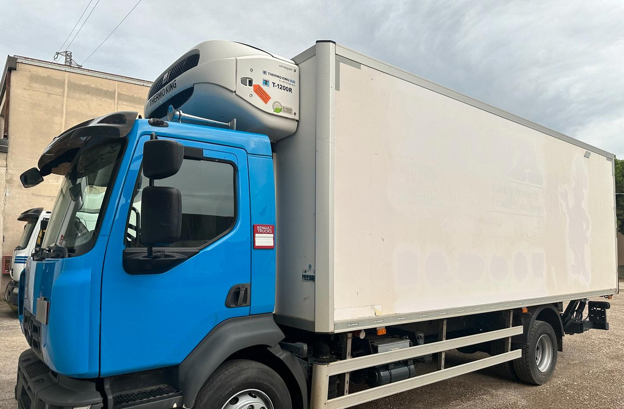 Renault Trucks - Camion frigorifique: photos 2 Renault Trucks - Camion frigorifique: photos 2