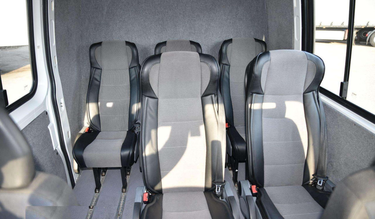 Iveco Daily - Voiture: photos 5 Iveco Daily - Voiture: photos 5