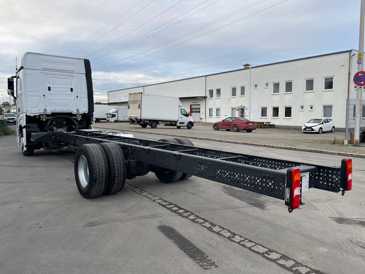 Mercedes-Benz Actros 4 1843 4x2 Fahrgestell/StandAC/ACC/EU6 - Châssis cabine: photos 5 Mercedes-Benz Actros 4 1843 4x2 Fahrgestell/StandAC/ACC/EU6 - Châssis cabine: photos 5