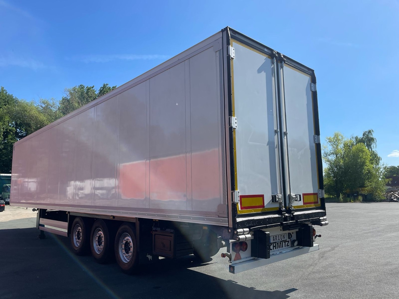 Schmitz Cargobull SCB*S3B /TÜV04-26/LikeNew/2195h/Multi-Temp/13,4m - Semi-remorque frigorifique: photos 5 Schmitz Cargobull SCB*S3B /TÜV04-26/LikeNew/2195h/Multi-Temp/13,4m - Semi-remorque frigorifique: photos 5