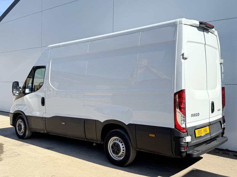 Iveco Daily 35S14 L2H2 Airco Cruise Control 3.5t Trekgewicht Euro 6 - Fourgon utilitaire: photos 2 Iveco Daily 35S14 L2H2 Airco Cruise Control 3.5t Trekgewicht Euro 6 - Fourgon utilitaire: photos 2