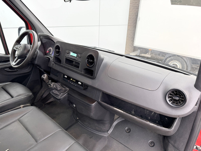 Utilitaire benne Mercedes-Benz Sprinter 514 2.2 CDI Kipper Dubbellucht 3.5t Trekhaak Climate Control Cruise Control Benne Tipper: photos 10 Utilitaire benne Mercedes-Benz Sprinter 514 2.2 CDI Kipper Dubbellucht 3.5t Trekhaak Climate Control Cruise Control Benne Tipper: photos 10