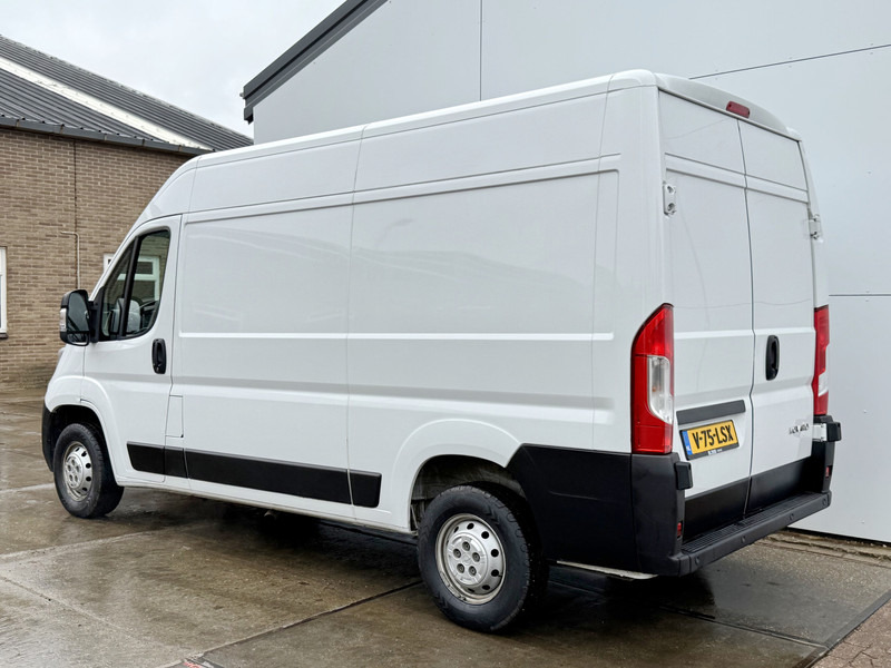 Opel Movano 2.2 HDI 140PK L2H2 Climate Control Cruise Control Parkeersensoren - Fourgonnette: photos 2 Opel Movano 2.2 HDI 140PK L2H2 Climate Control Cruise Control Parkeersensoren - Fourgonnette: photos 2