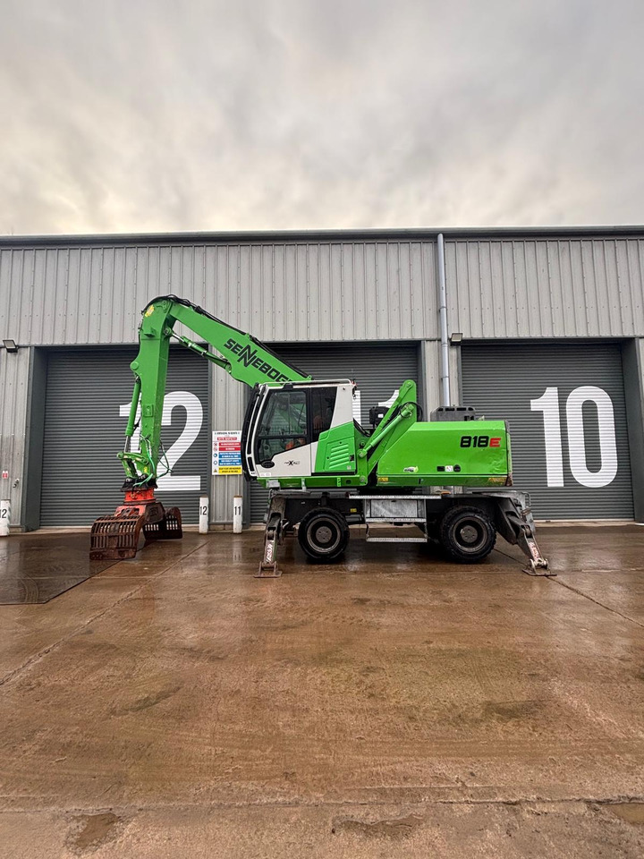 Sennebogen 818E - Pelle de manutention: photos 2 Sennebogen 818E - Pelle de manutention: photos 2