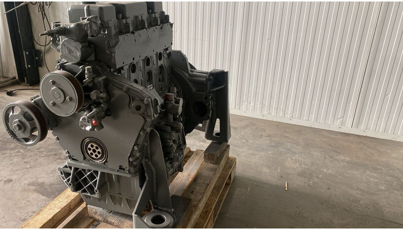 Liebherr D834 A7 - Moteur: photos 3 Liebherr D834 A7 - Moteur: photos 3