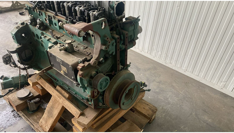 Volvo D6H FOR PARTS - Moteur: photos 3 Volvo D6H FOR PARTS - Moteur: photos 3