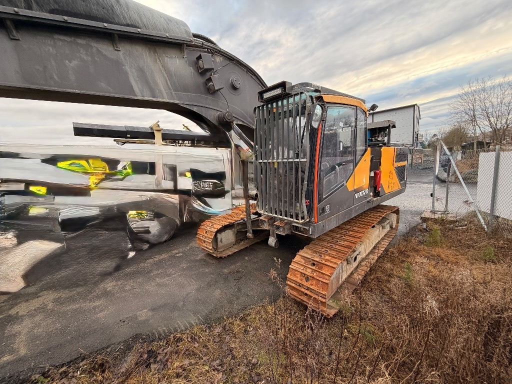 Volvo EC 250 EL - Pelle sur chenille: photos 5 Volvo EC 250 EL - Pelle sur chenille: photos 5