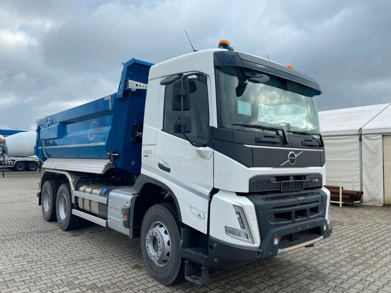 Volvo FMX 460 6X4/6X6 KIPPER - Camion benne: photos 1 Volvo FMX 460 6X4/6X6 KIPPER - Camion benne: photos 1