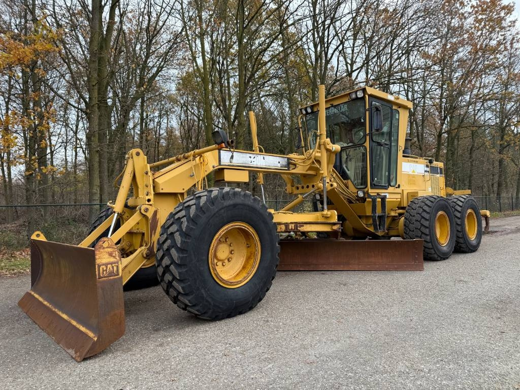 CAT 140H with CE, TOP CONDITION - Niveleuse: photos 1 CAT 140H with CE, TOP CONDITION - Niveleuse: photos 1