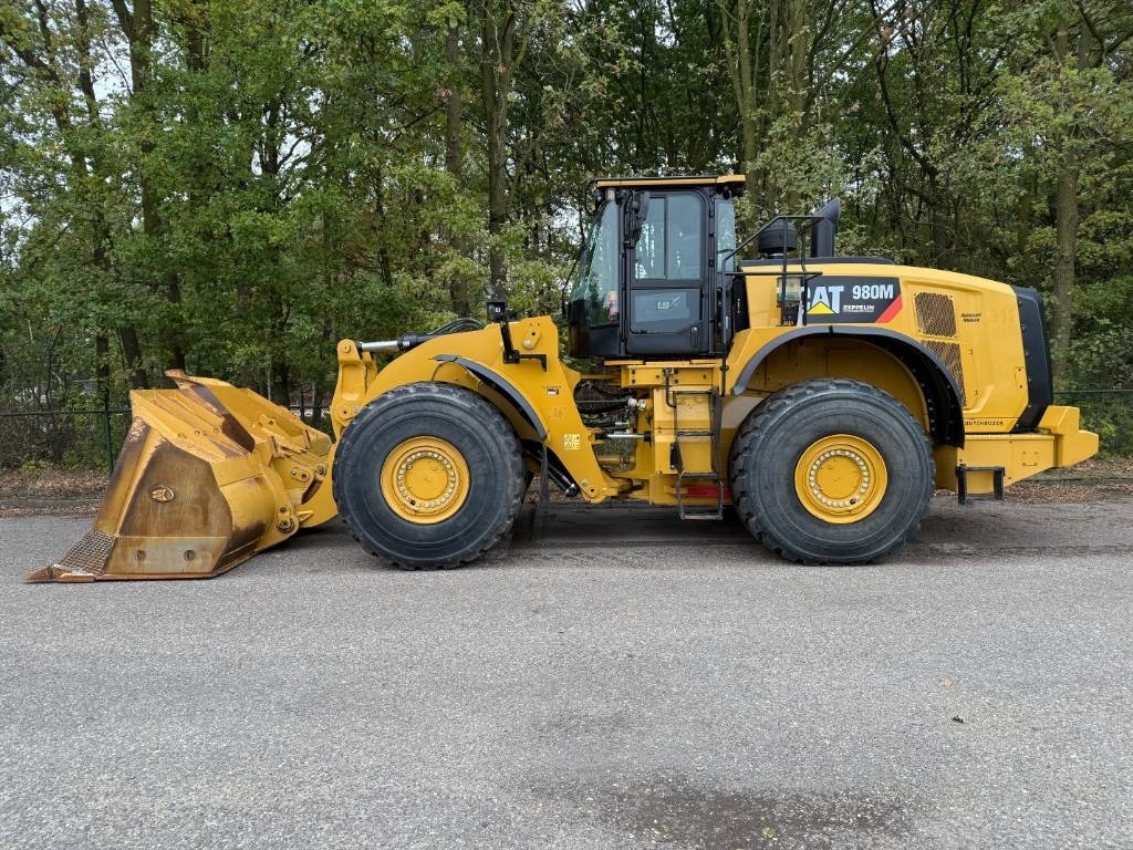 CAT 980 M - Chargeuse sur pneus: photos 2 CAT 980 M - Chargeuse sur pneus: photos 2