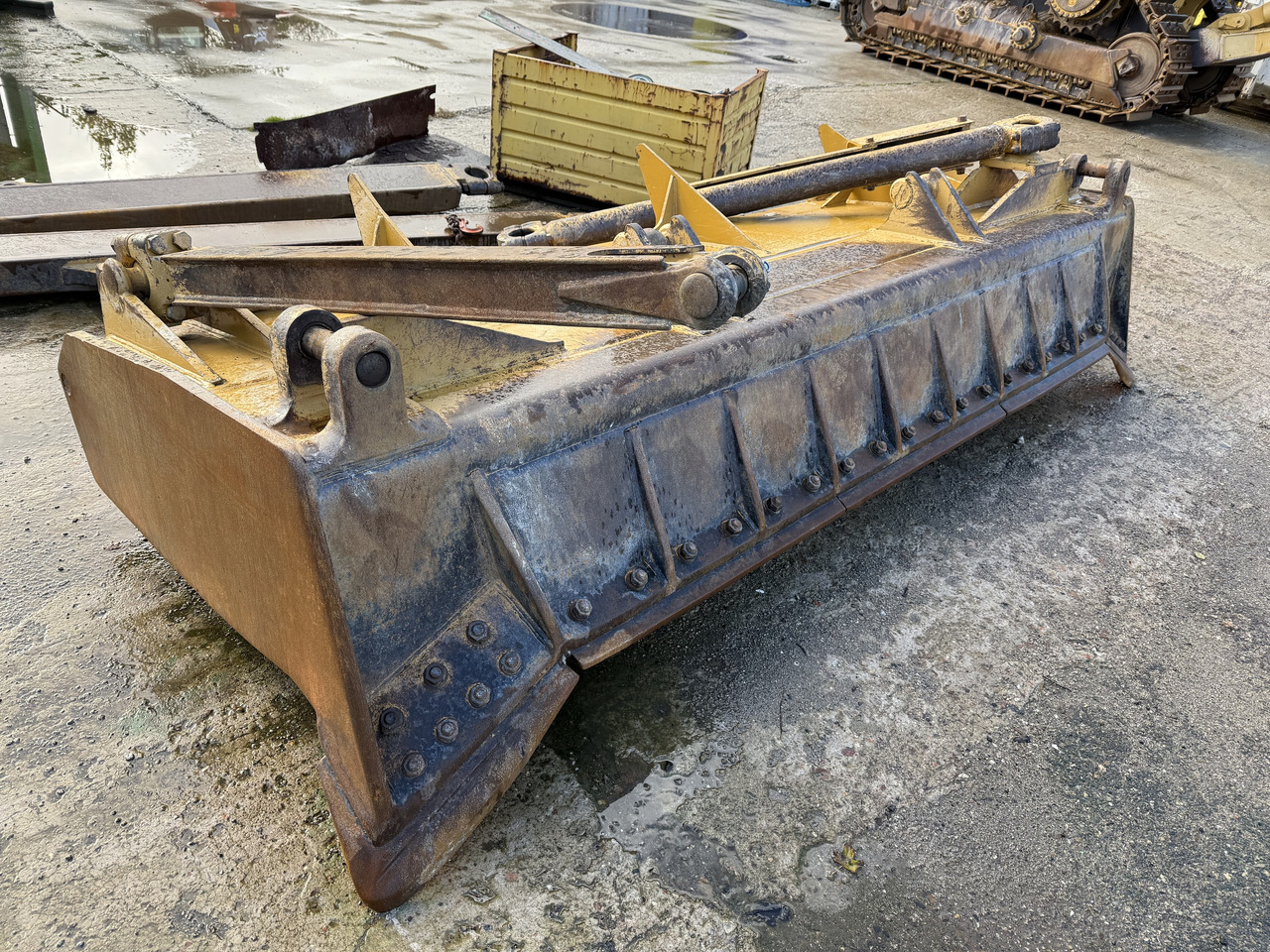 Caterpillar D7R XR CE / LOW HOURS / TOP CONDITION - Bulldozer: photos 2 Caterpillar D7R XR CE / LOW HOURS / TOP CONDITION - Bulldozer: photos 2