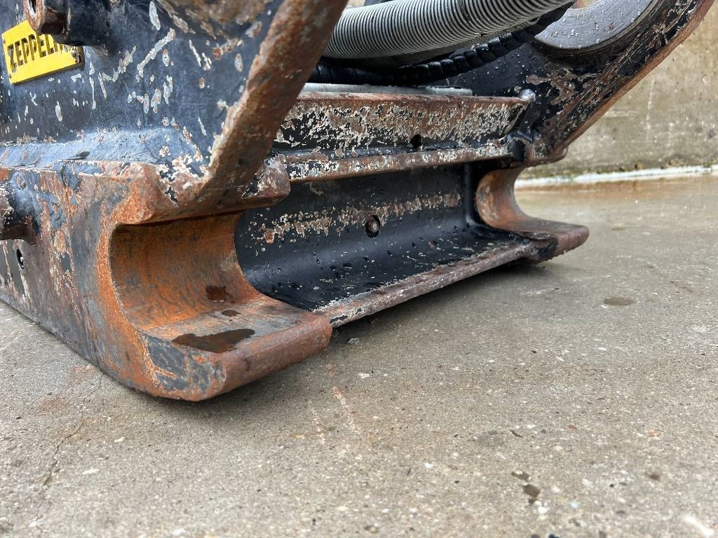 OilQuick OQ70/55 - Attache rapide pour Engins de chantier: photos 4 OilQuick OQ70/55 - Attache rapide pour Engins de chantier: photos 4