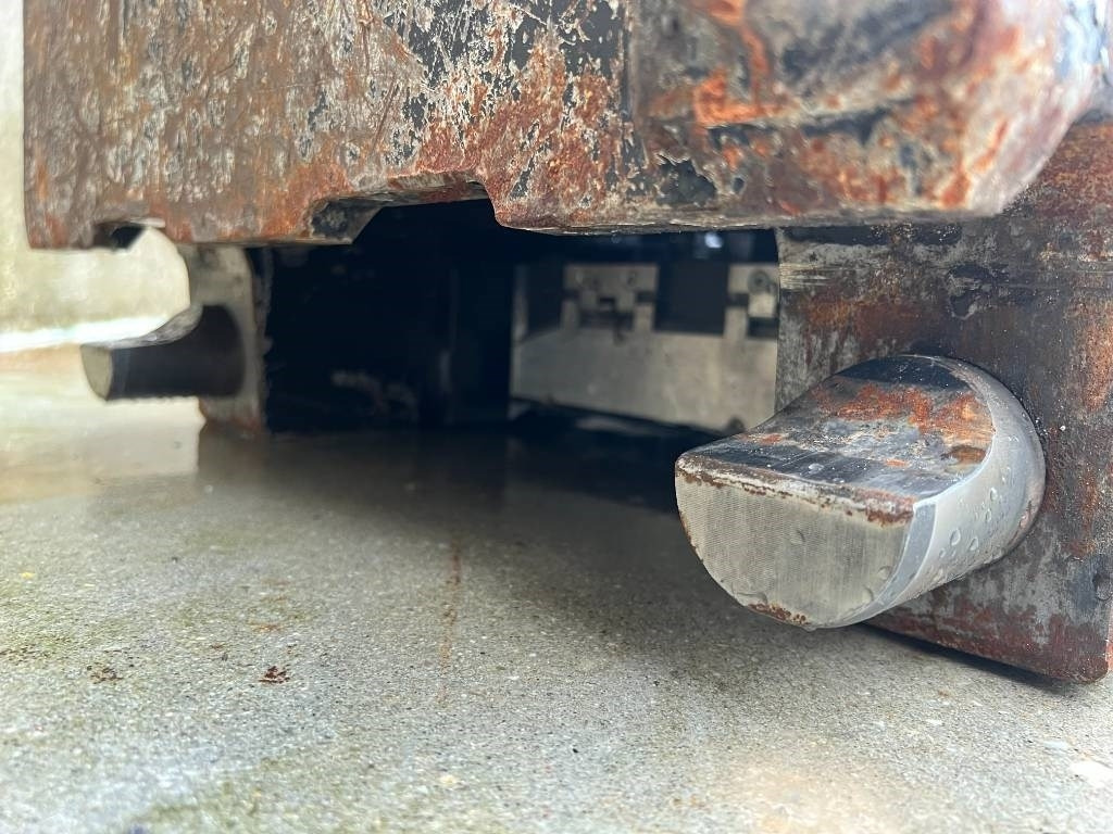 Attache rapide pour Engins de chantier OilQuick OQ70/55: photos 7