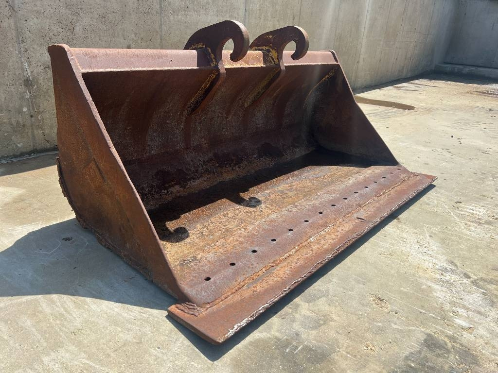 Verachtert CW45S Ditch cleaning bucket - Godet pour Engins de chantier: photos 1 Verachtert CW45S Ditch cleaning bucket - Godet pour Engins de chantier: photos 1