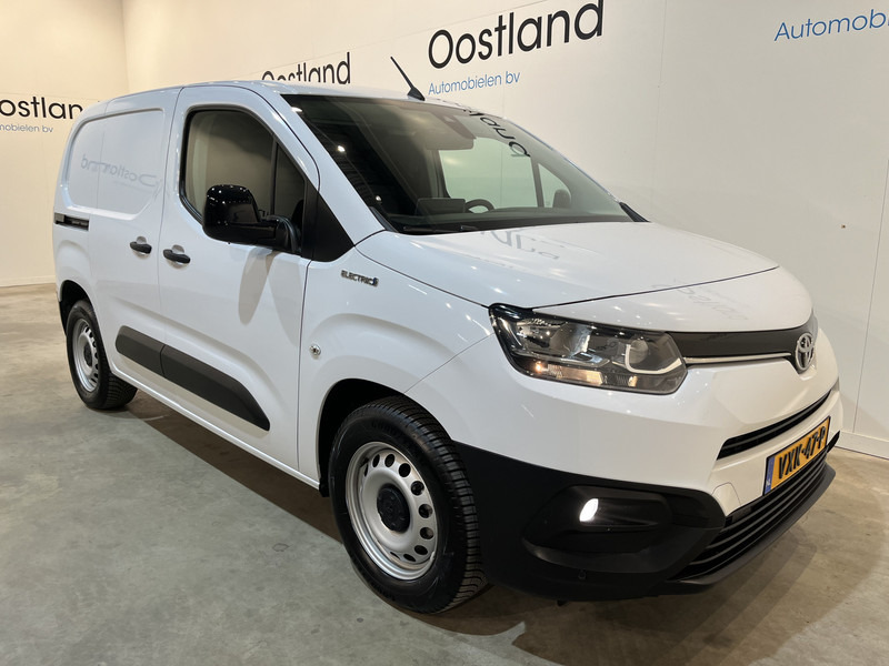 Toyota PROACE CITY Electric Live 50 kWh / 100% elektrisch !! / CCS Snellader / Airco / Cruise Control / CarPlay / Navigatie / Camera / 6.200 KM !! Z.G.A.N. / BPM VRIJ !! en leasing occasion Toyota PROACE CITY Electric Live 50 kWh / 100% elektrisch !! / CCS Snellader / Airco / Cruise Control / CarPlay / Navigatie / Camera / 6.200 KM !! Z.G.A.N. / BPM VRIJ !!: photos 18