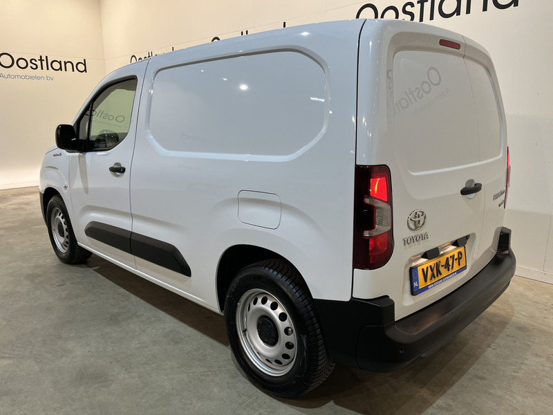 Toyota PROACE CITY Electric Live 50 kWh / 100% elektrisch !! / CCS Snellader / Airco / Cruise Control / CarPlay / Navigatie / Camera / 6.200 KM !! Z.G.A.N. / BPM VRIJ !! en leasing occasion Toyota PROACE CITY Electric Live 50 kWh / 100% elektrisch !! / CCS Snellader / Airco / Cruise Control / CarPlay / Navigatie / Camera / 6.200 KM !! Z.G.A.N. / BPM VRIJ !!: photos 17