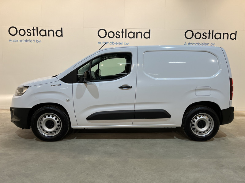 Toyota PROACE CITY Electric Live 50 kWh 100% elektrisch !! / CCS Snellader / Airco / Cruise Control / CarPlay / Navigatie / Camera / 980 KM !! Z.G.A.N. / BPM VRIJ !! - Fourgonnette, Utilitaire électrique: photos 2 Toyota PROACE CITY Electric Live 50 kWh 100% elektrisch !! / CCS Snellader / Airco / Cruise Control / CarPlay / Navigatie / Camera / 980 KM !! Z.G.A.N. / BPM VRIJ !! - Fourgonnette, Utilitaire électrique: photos 2