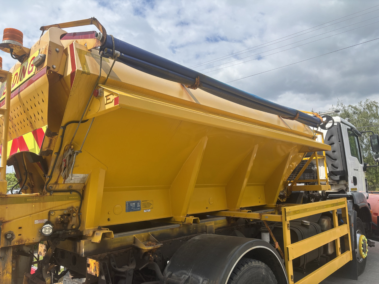 MAN TGM 18.290 4X4BB GRITTER/SPREADER PLOUGH ECON - Engin de déneigement: photos 5 MAN TGM 18.290 4X4BB GRITTER/SPREADER PLOUGH ECON - Engin de déneigement: photos 5