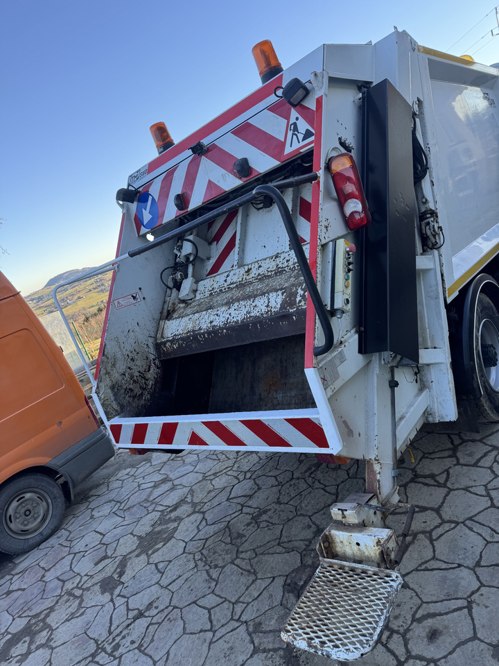 Renault Midlum 180 DXi - Benne à ordures ménagères: photos 5 Renault Midlum 180 DXi - Benne à ordures ménagères: photos 5