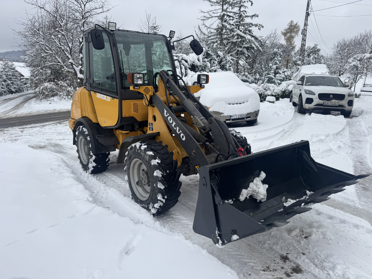 Volvo L20B L20 5t low mth - Chargeuse sur pneus: photos 4 Volvo L20B L20 5t low mth - Chargeuse sur pneus: photos 4