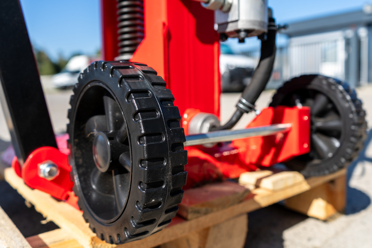 Fendeuse de bûches REMET 14T E: photos 8 Fendeuse de bûches REMET 14T E: photos 8