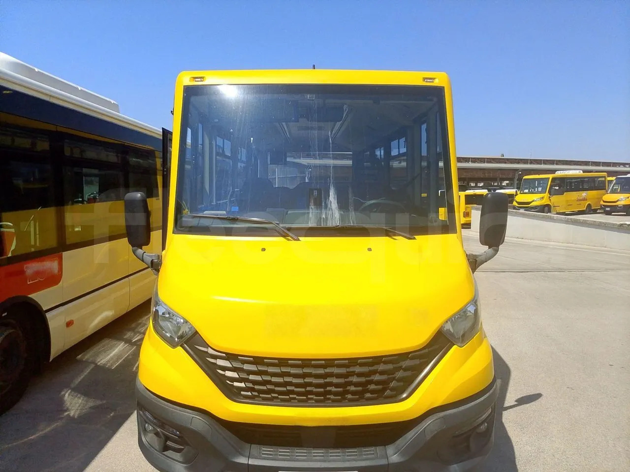 Iveco Indcar - Bus scolaire: photos 2 Iveco Indcar - Bus scolaire: photos 2