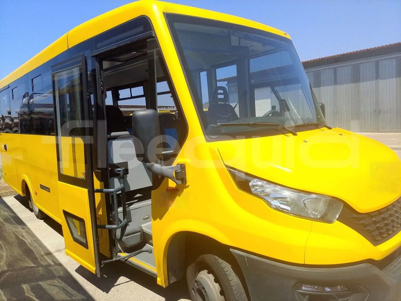 Iveco Indcar - Bus scolaire: photos 1 Iveco Indcar - Bus scolaire: photos 1