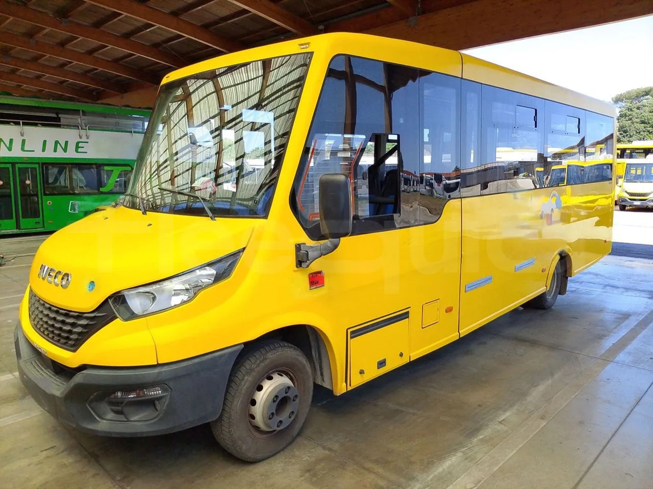 Iveco Indcar - Bus scolaire: photos 4 Iveco Indcar - Bus scolaire: photos 4