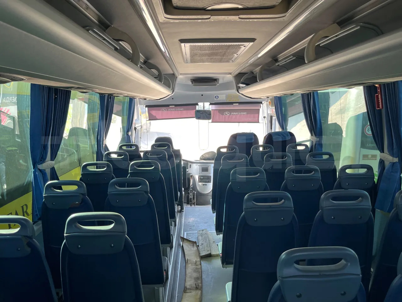 Autocar King Long XMQ6800: photos 16