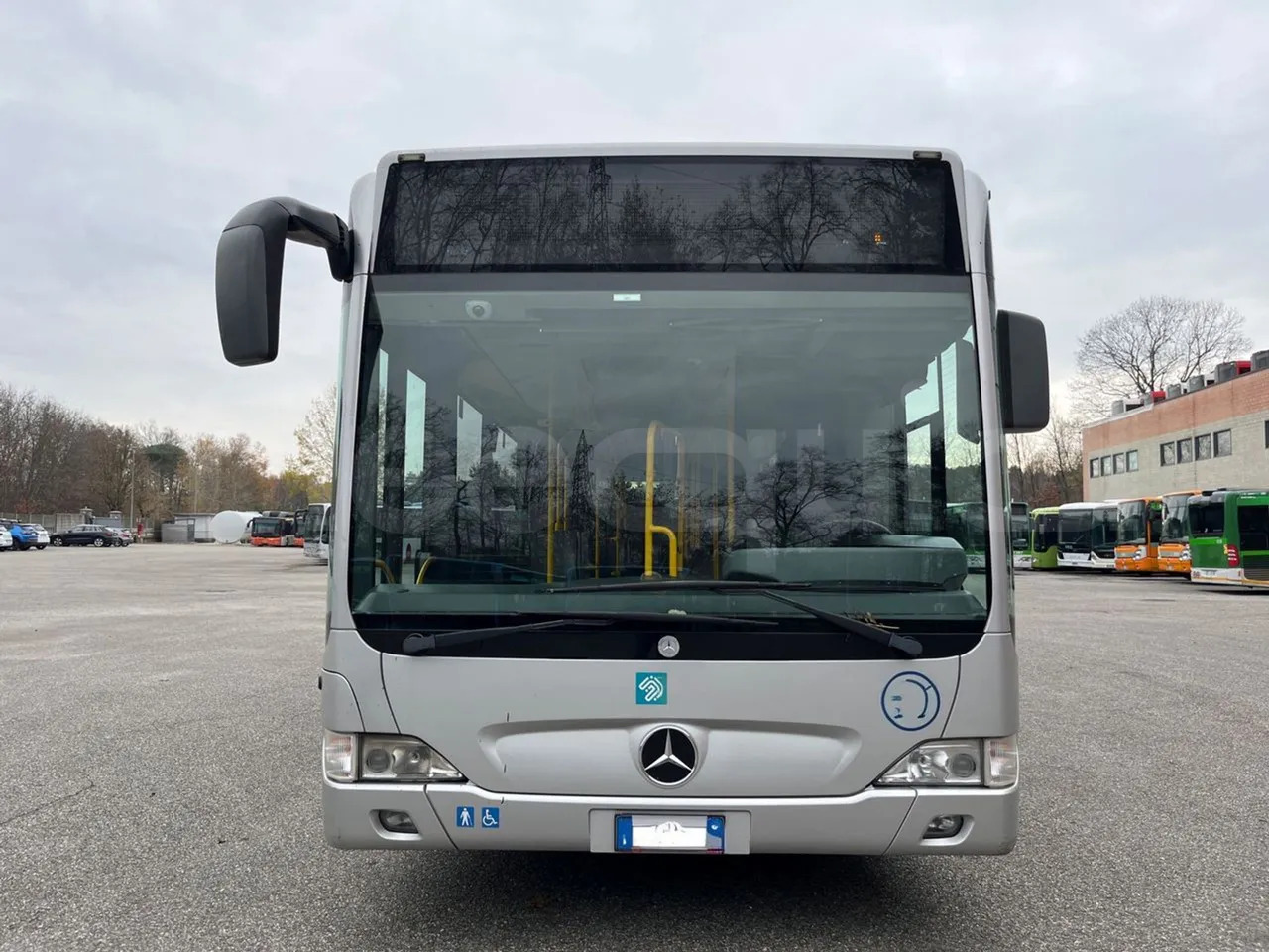 Mercedes-Benz O 530 - Bus urbain: photos 2 Mercedes-Benz O 530 - Bus urbain: photos 2