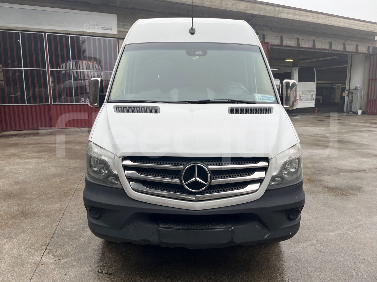 Mercedes-Benz Sprinter - Autocar: photos 2 Mercedes-Benz Sprinter - Autocar: photos 2