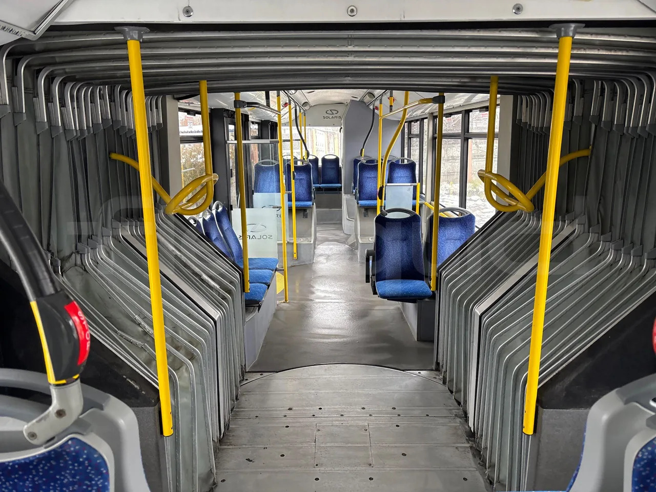 Bus articulé Solaris Urbino: photos 28 Bus articulé Solaris Urbino: photos 28