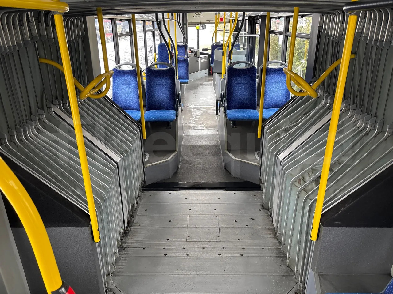 Bus articulé Solaris Urbino: photos 34 Bus articulé Solaris Urbino: photos 34