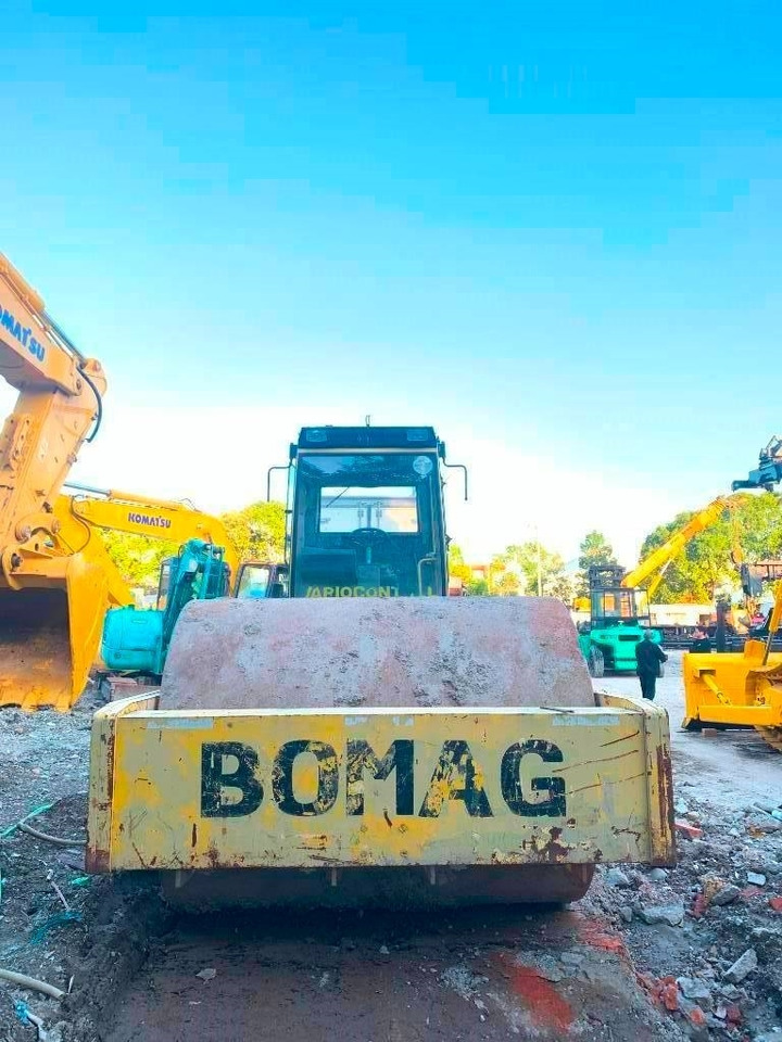 Bomag BW 225 D-3  - Rouleau compresseur: photos 4 Bomag BW 225 D-3  - Rouleau compresseur: photos 4