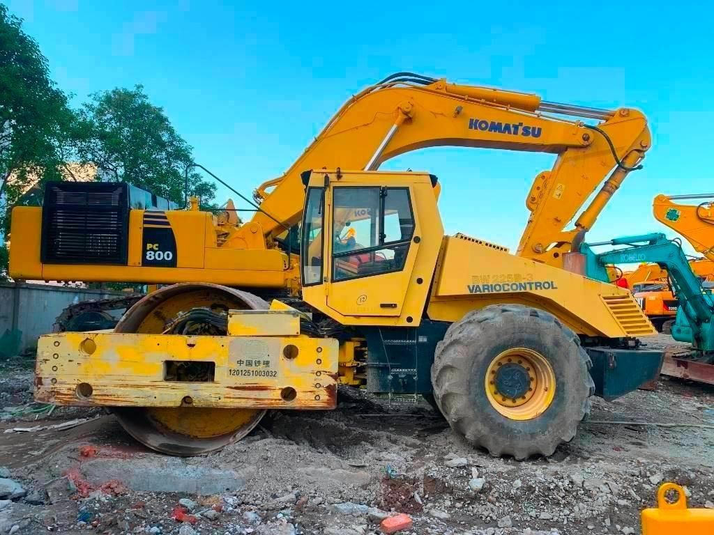 Bomag BW 225 D-3  - Rouleau compresseur: photos 2 Bomag BW 225 D-3  - Rouleau compresseur: photos 2