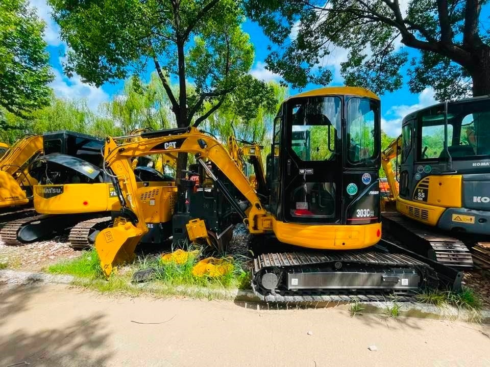 CAT 303C CR - Mini pelle: photos 4 CAT 303C CR - Mini pelle: photos 4