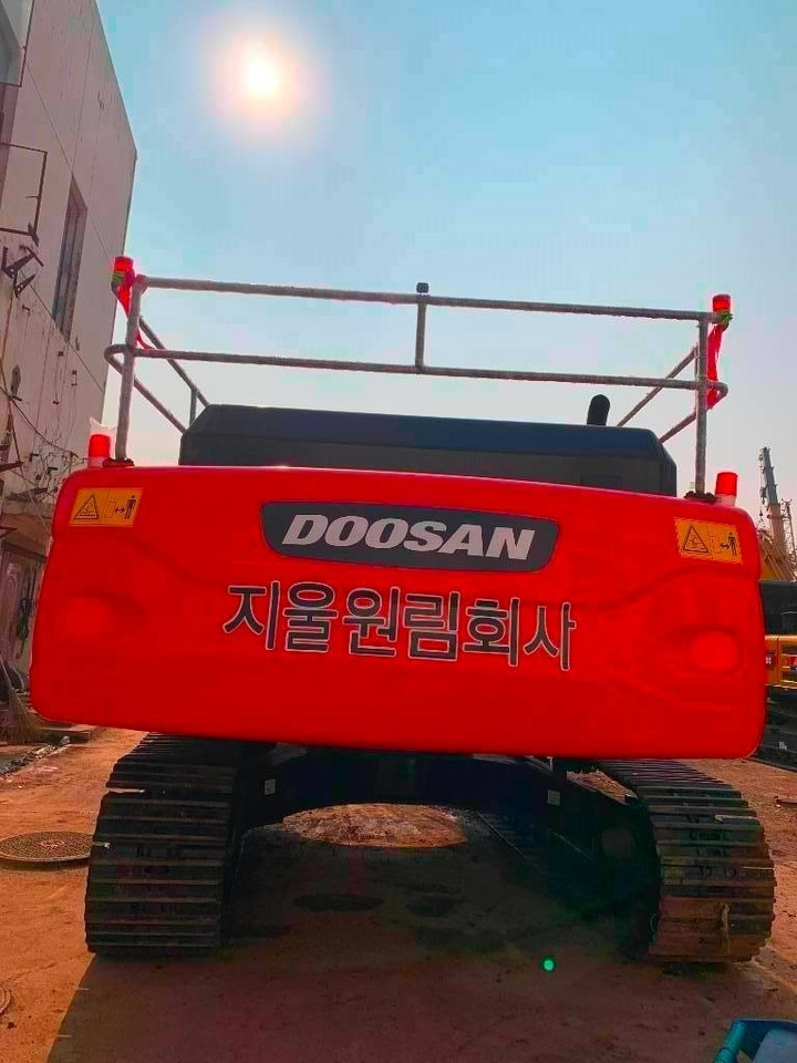 Doosan DX 340 LCA - Pelle sur chenille: photos 4 Doosan DX 340 LCA - Pelle sur chenille: photos 4