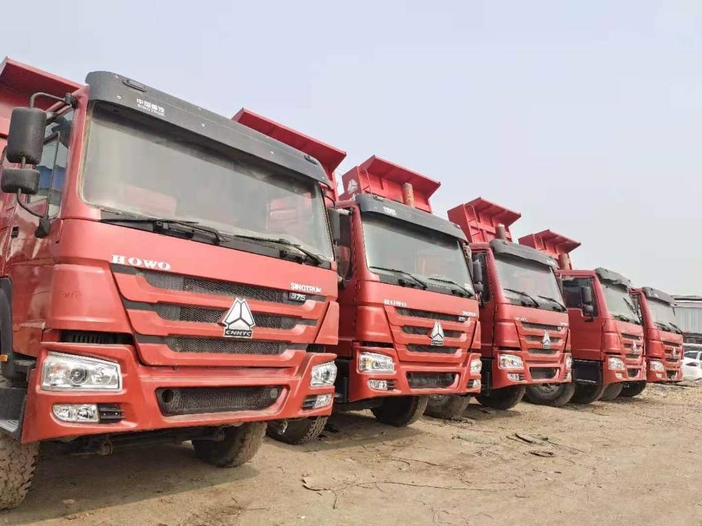 Howo 6X4  - Camion benne: photos 2 Howo 6X4  - Camion benne: photos 2