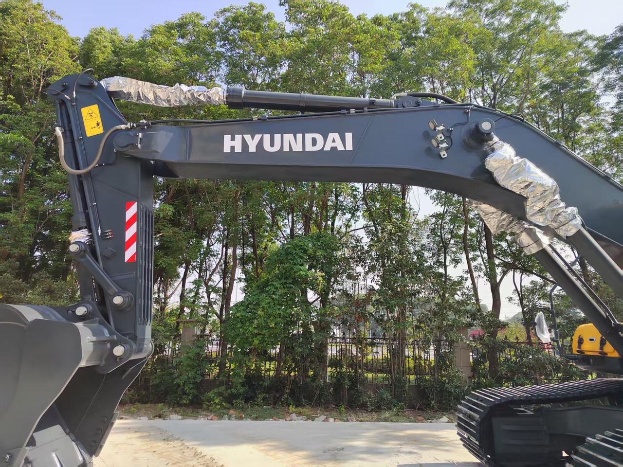 Hyundai HX340 HD - Pelle: photos 4 Hyundai HX340 HD - Pelle: photos 4