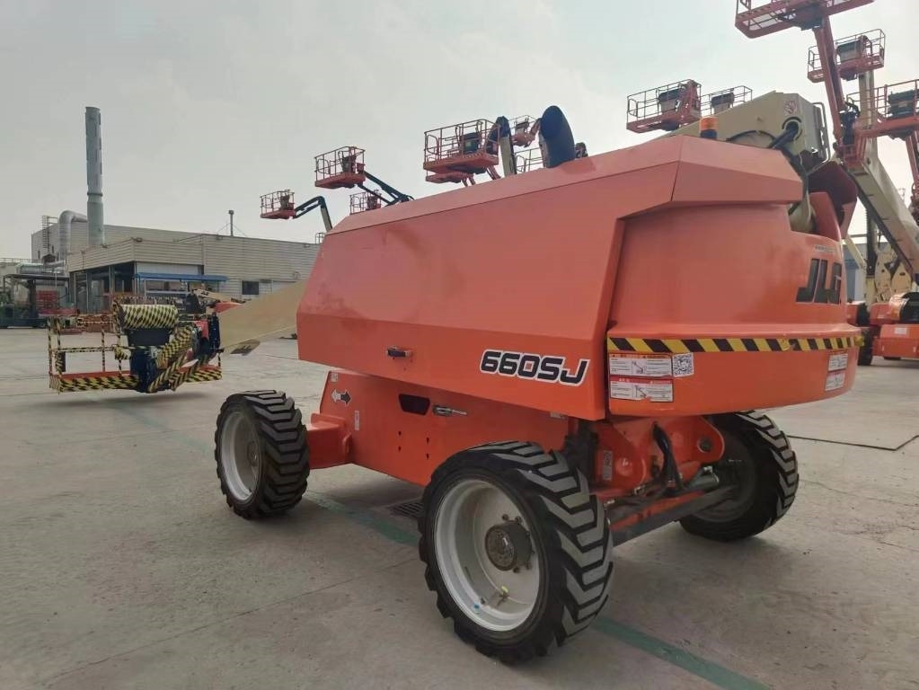 JLG 660 SJ - Nacelle télescopique: photos 4 JLG 660 SJ - Nacelle télescopique: photos 4