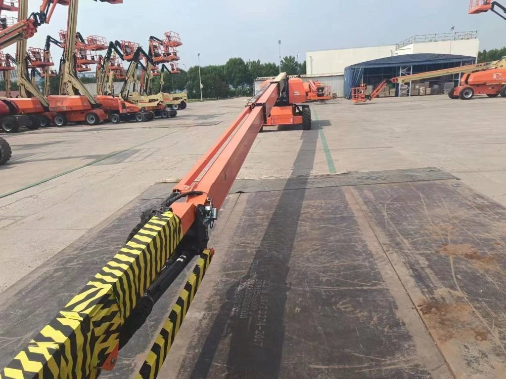 JLG 660 SJ - Nacelle télescopique: photos 2 JLG 660 SJ - Nacelle télescopique: photos 2
