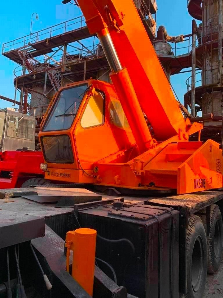 Grue tout-terrain Kato NK 250 E: photos 11