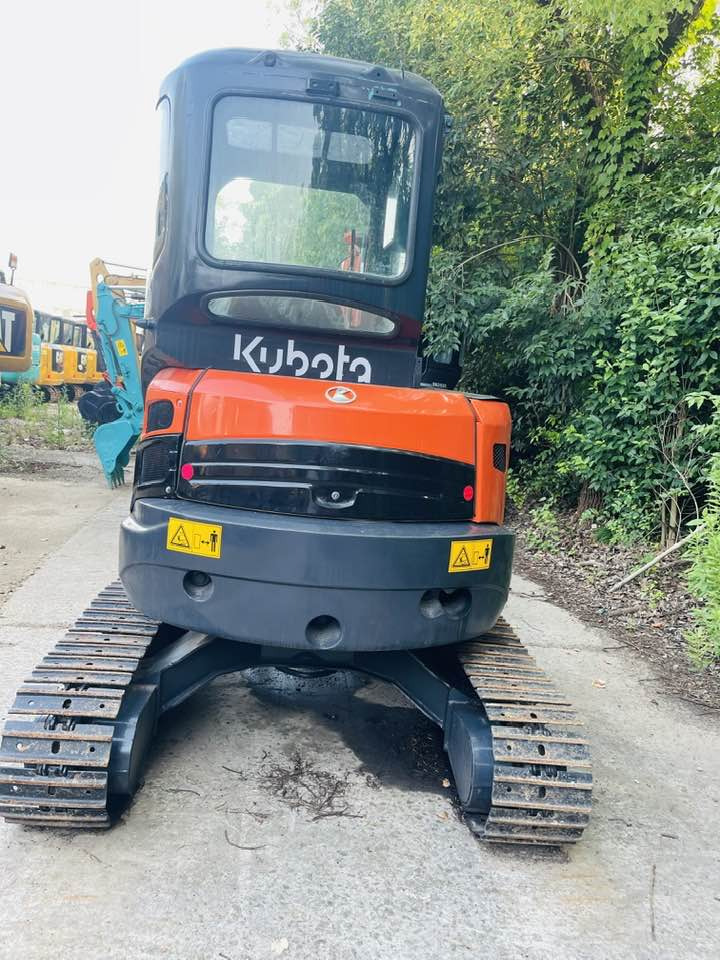 Kubota U35 (U35-4) - Mini pelle: photos 5 Kubota U35 (U35-4) - Mini pelle: photos 5