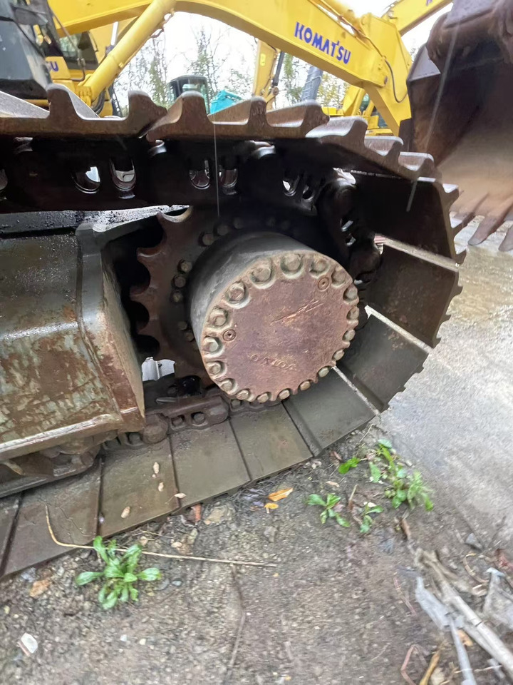 VOLVO EC380DL - Pelle sur pneus: photos 4 VOLVO EC380DL - Pelle sur pneus: photos 4