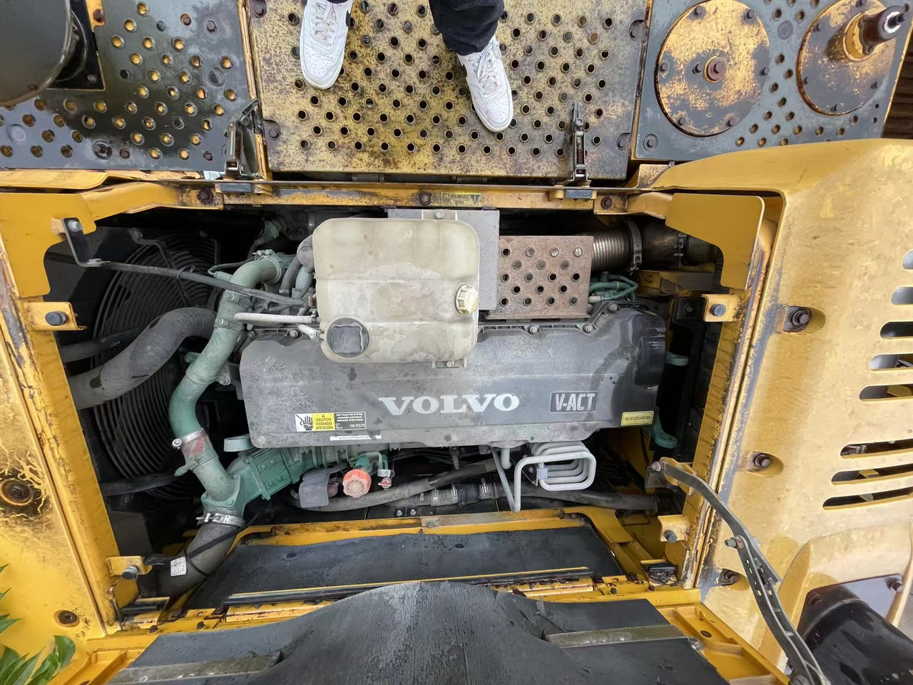 Volvo EC380DL - Pelle: photos 4 Volvo EC380DL - Pelle: photos 4