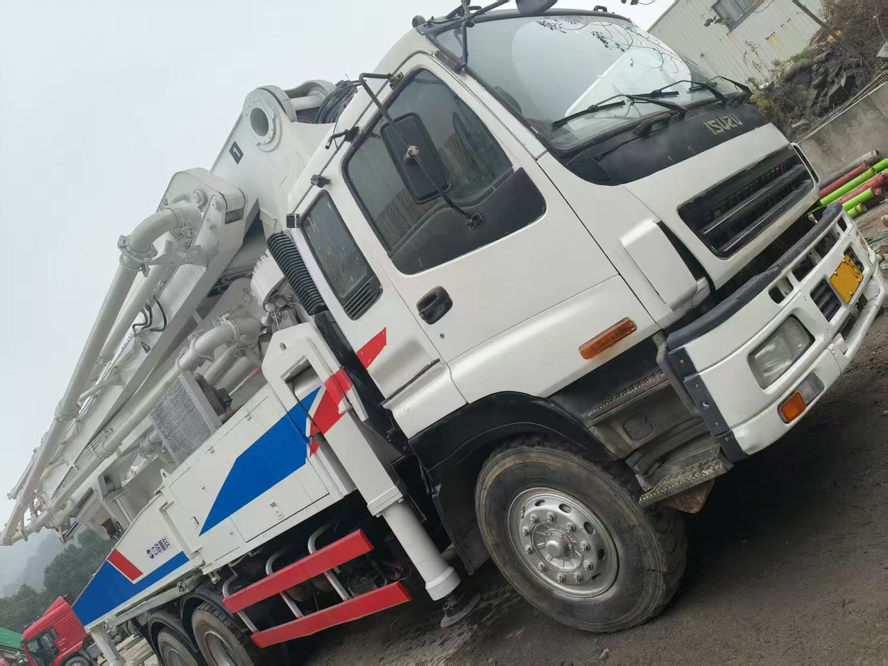 ZOOMLION ZLJ5335THB - Camion pompe: photos 2 ZOOMLION ZLJ5335THB - Camion pompe: photos 2