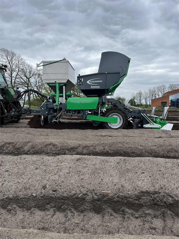 Agronomic 2RMP - Planteuse de pommes de terre: photos 1 Agronomic 2RMP - Planteuse de pommes de terre: photos 1