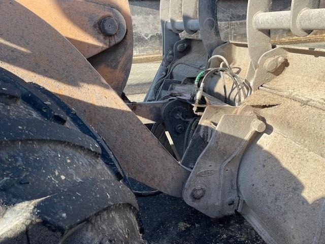 Case 721F Gummiged - Chargeuse sur pneus: photos 2 Case 721F Gummiged - Chargeuse sur pneus: photos 2