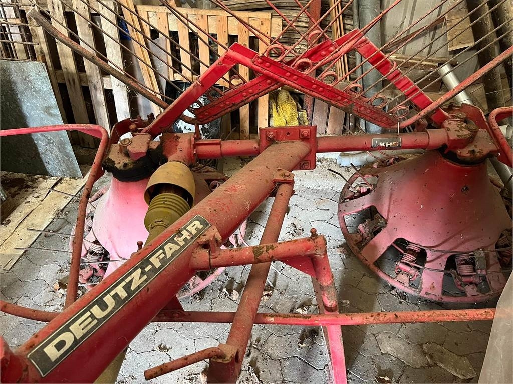 Faneuse Deutz-fahr 2 ROTORS: photos 6 Faneuse Deutz-fahr 2 ROTORS: photos 6