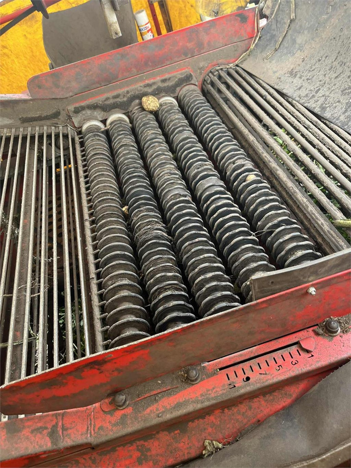 Grimme 150-60 NB HJULTRÆK - Arracheuse de pommes de terre: photos 4 Grimme 150-60 NB HJULTRÆK - Arracheuse de pommes de terre: photos 4